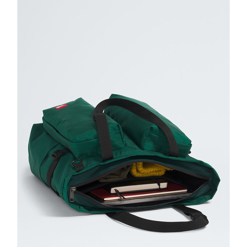 TNF&trade; Red Box Tote Bag, HUNTER GREEN, hi-res image number 4