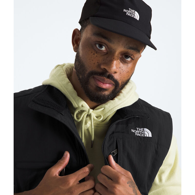 Men's Retro Denali Fleece Vest, TNF BLACK, hi-res image number 3