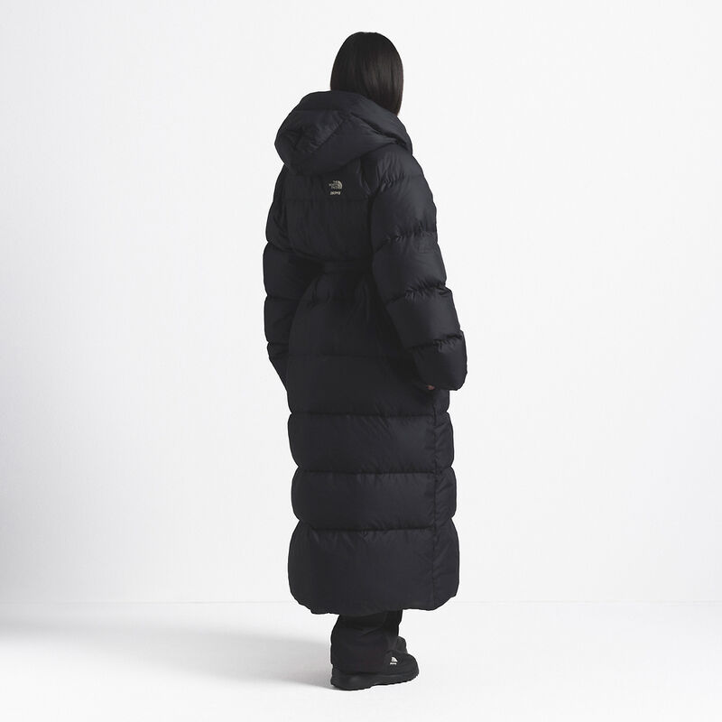 The North Face X SKIMS W Nuptse Wrap Parka, SK ONYX, hi-res image number 3