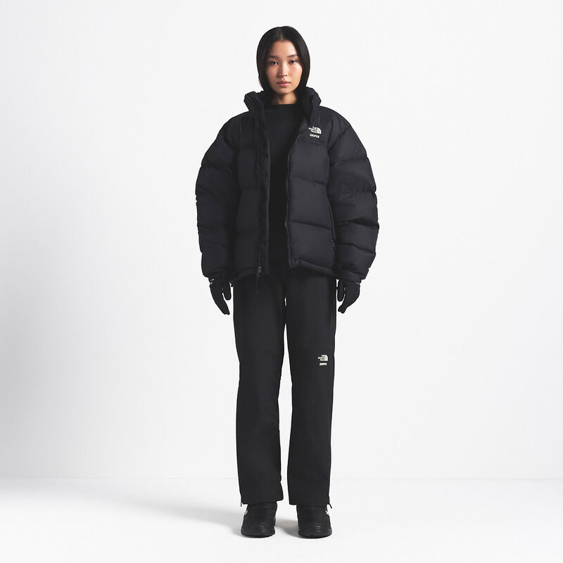 The North Face X SKIMS 1996 Nuptse Jacket, SK ONYX, hi-res image number 3