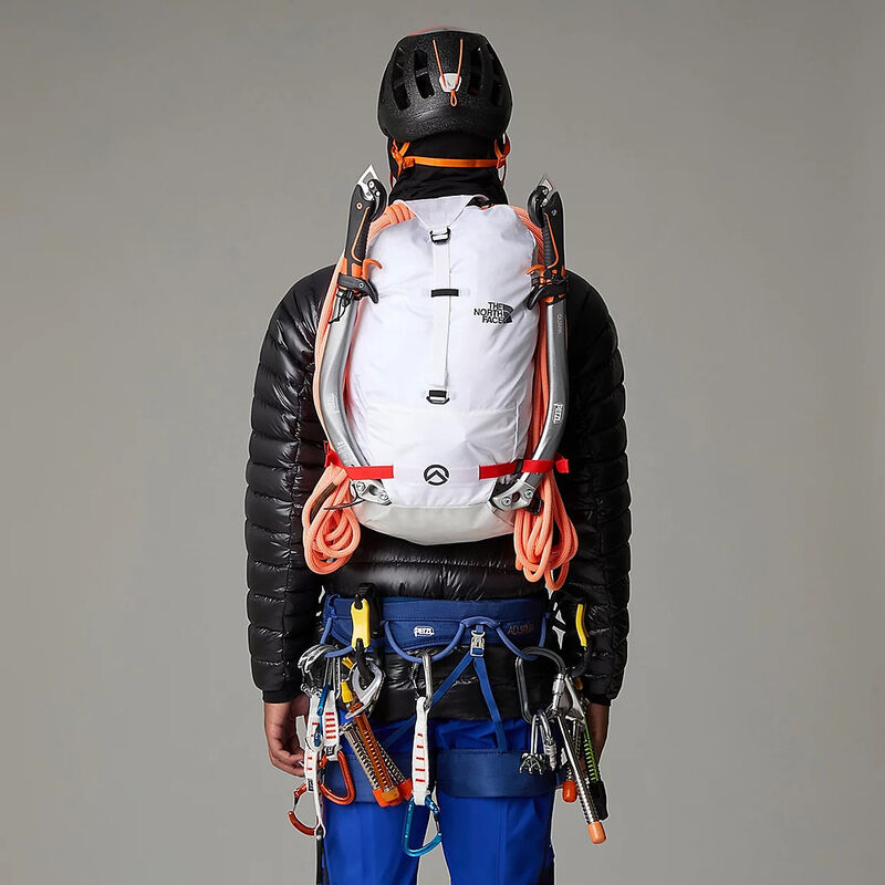 Summit Series Verto 27 Backpack