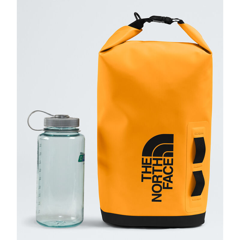 Base Camp Dry Bag 8L, SUMMIT GOLD-TNF BLACK, hi-res image number 5