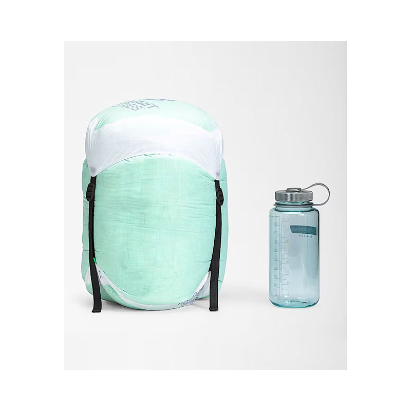 Inferno 0F / -18C Sleeping Bag, CHLOROPHYLL GREEN-TNF BLACK, hi-res image number 4