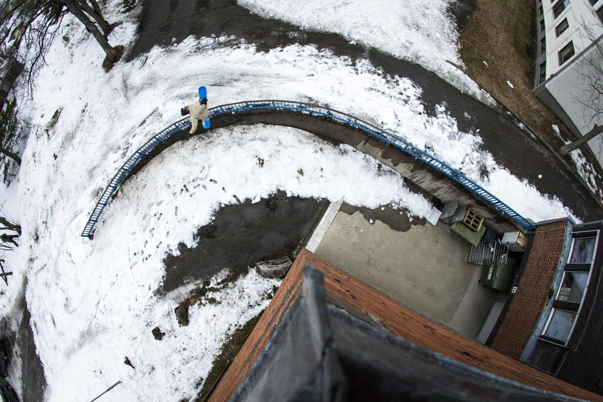 Freddy Perry Snowboarder